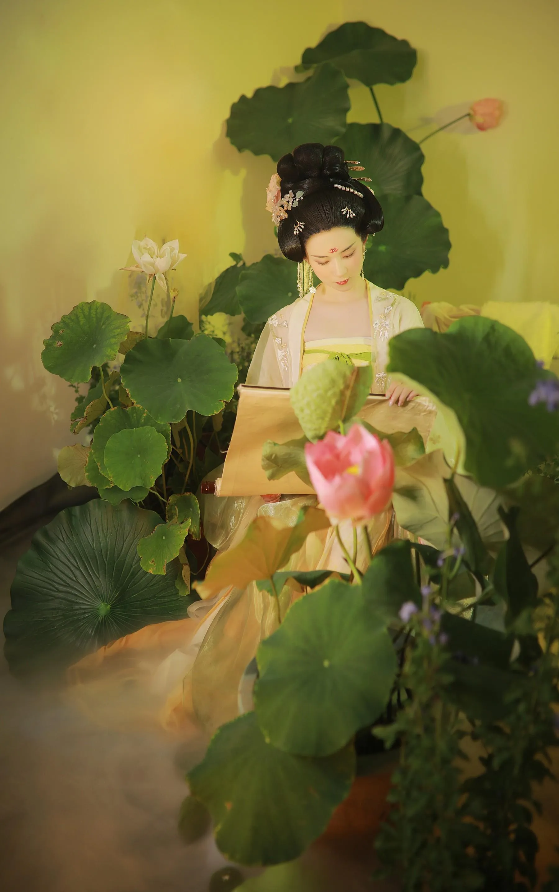 [YITUYU艺图语]2022.09.09 云想衣裳花想容 也清秋 [32P]插图2